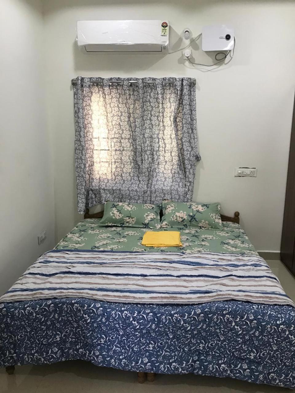 Leo's Den 9 Guests Ac 3bhk 9 Mins To Rgia Villa Shamshabad